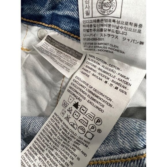 NWT LEVI'S 501 Women's Size 31 x 26 ORIGINAL CROPPED button fly JEANS MSRP $98 - Picture 12 of 15